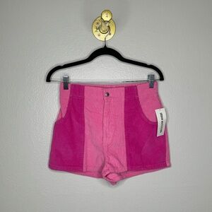 Urban Outfitters courderoy pink shorts, New with tags, size 27
